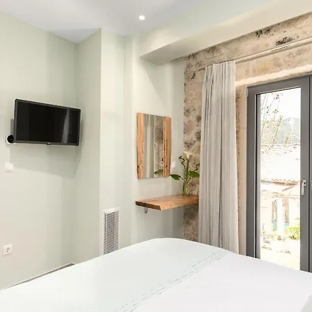 Apartment Amelia & Nicholas Stone *