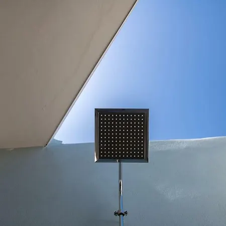 Amelia & Nicholas Stone Apartment *