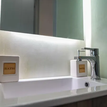 Amelia & Nicholas Stone *