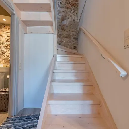 Amelia & Nicholas Stone * Doukades