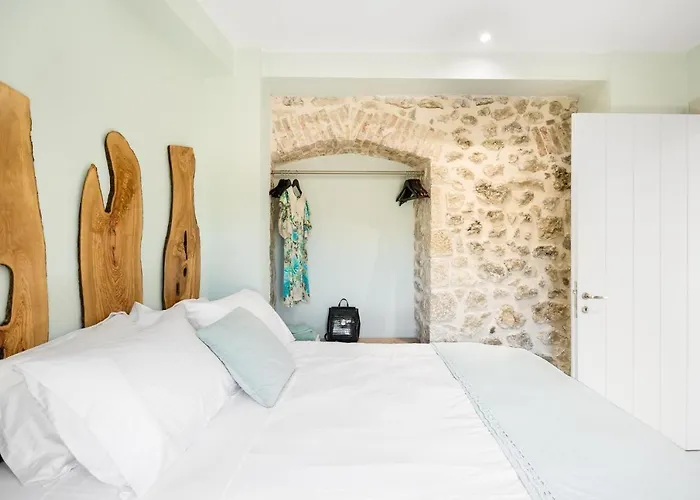 Amelia & Nicholas Stone *