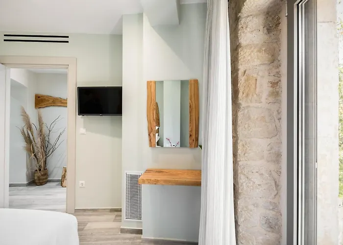 Amelia & Nicholas Stone * Doukádes